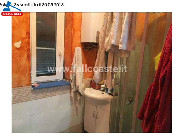 DEPOSITO / MAGAZZINO VIA VENEZIA TRIDENTINA N. 62 - TIVOLI — foto 6