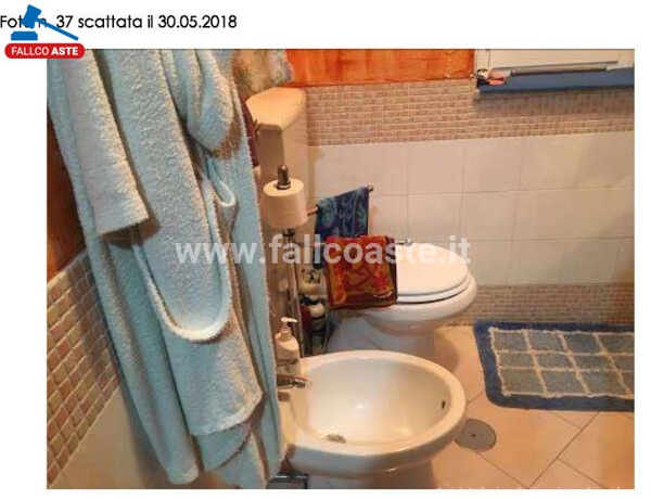 DEPOSITO / MAGAZZINO VIA VENEZIA TRIDENTINA N. 62 - TIVOLI — foto 5
