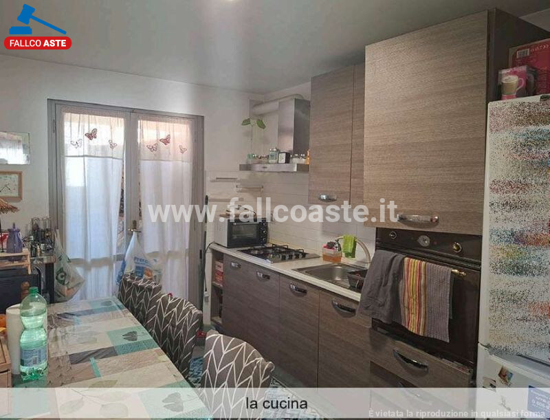 Immagine di GARAGE / POSTO AUTO VIA PALOMBARESE – FONTE NUOVA