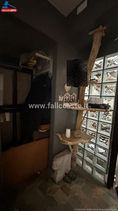 Immagine di GARAGE / POSTO AUTO VIA CASTELNUOVO DI GARFAGNANA – ROMA