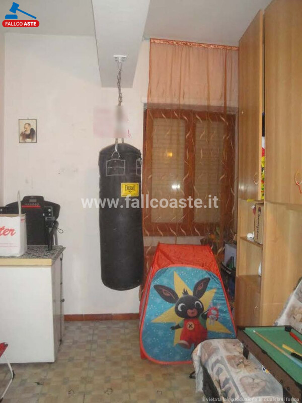 Immagine di APPARTAMENTO VIA ALBEROBELLO – ROMA