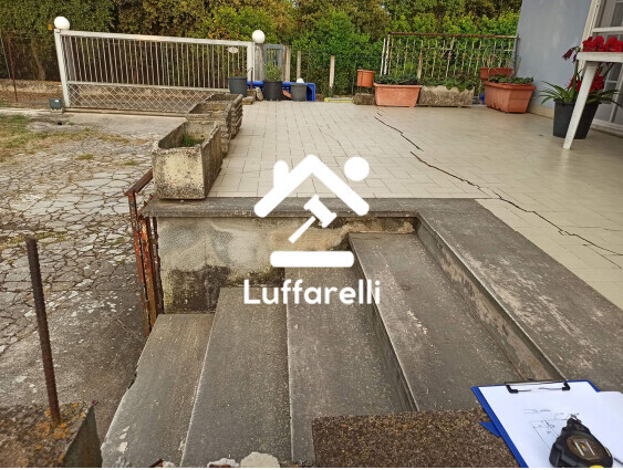 Immagine di CASA / VILLA STRADA NASCOSA N. 5424 – LATINA