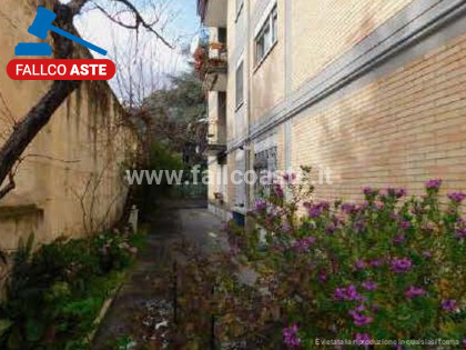 Immagine di APPARTAMENTO VIA DI CASAL DEI PAZZI – ROMA
