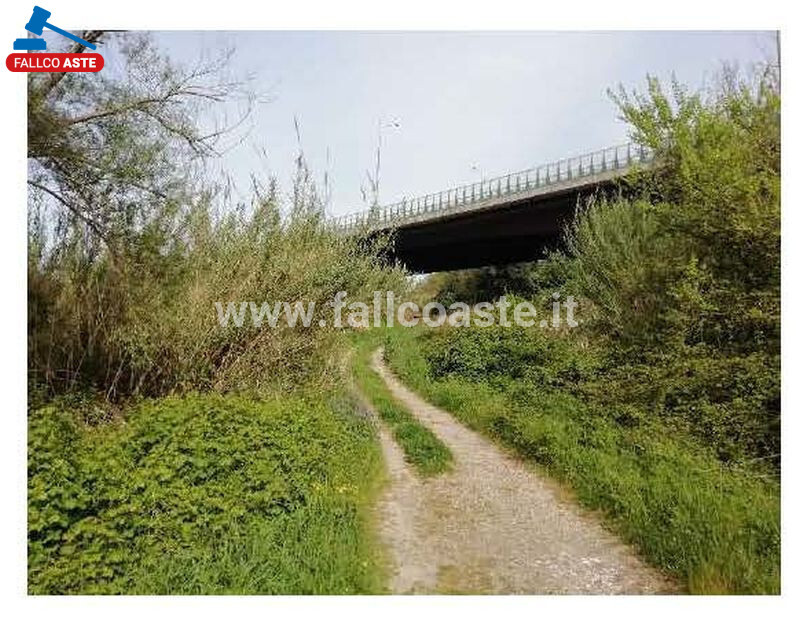 Immagine di TERRENO VIA DI GROTTAROSSA – ROMA