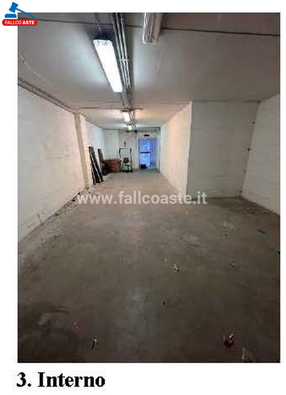 Immagine di DEPOSITO / MAGAZZINO VIA AMBROGIO FUSINIERI – ROMA