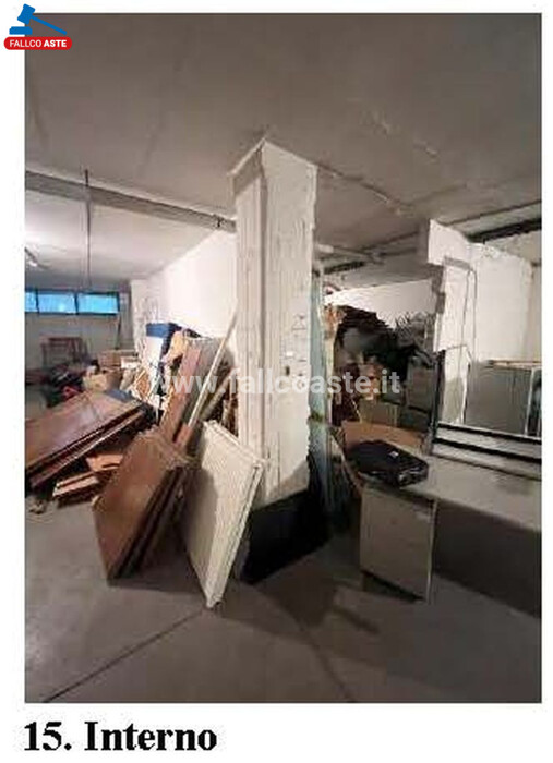 Immagine di DEPOSITO / MAGAZZINO VIA AMBROGIO FUSINIERI – ROMA