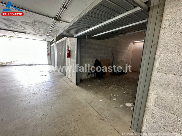 GARAGE / POSTO AUTO VIALE GIANLUIGI BONELLI - ROMA — foto 3
