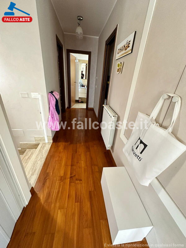 Immagine di APPARTAMENTO VIALE GIANLUIGI BONELLI – ROMA