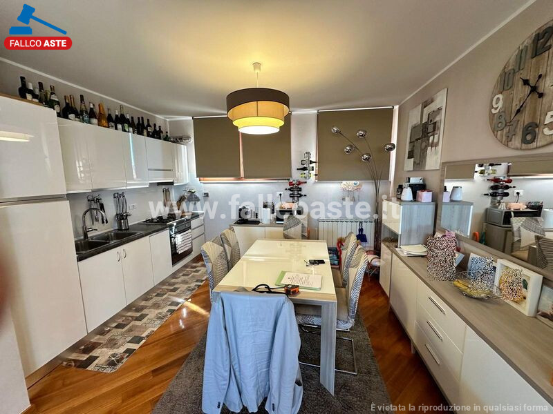 Immagine di APPARTAMENTO VIALE GIANLUIGI BONELLI – ROMA