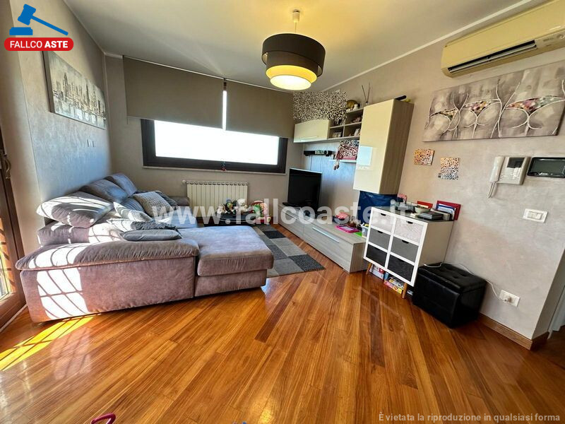 Immagine di APPARTAMENTO VIALE GIANLUIGI BONELLI – ROMA