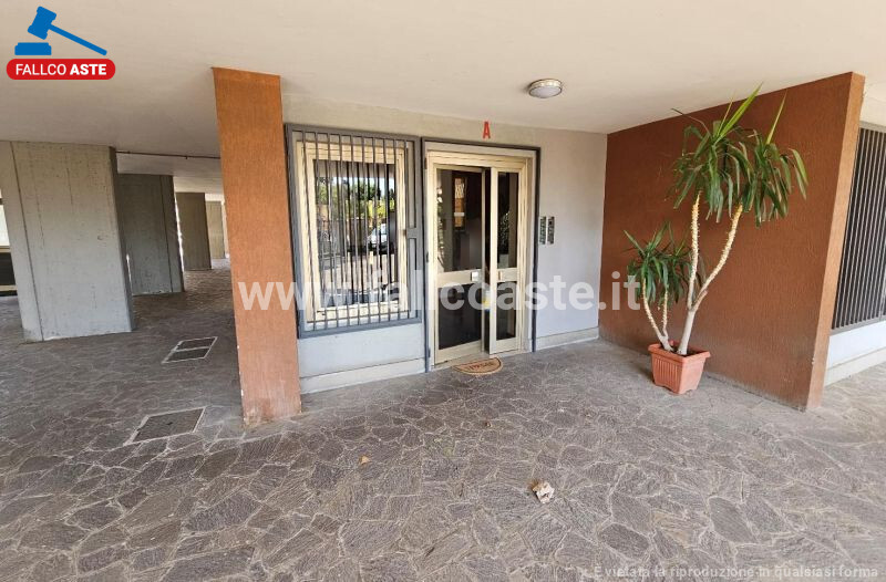 Immagine di APPARTAMENTO VIA LIBERO LEONARDI – ROMA