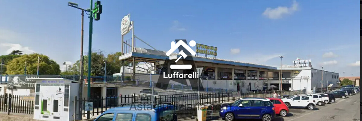 Immagine di LOCALE COMMERCIALE PIAZZA SANDRO PERTINI N. 23 – MARINO