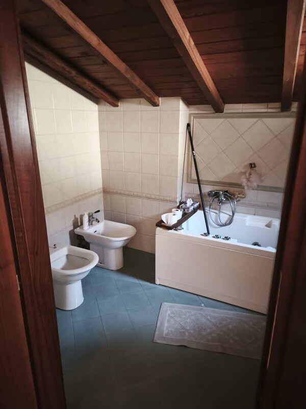 Immagine di APPARTAMENTO VIALE PRIMO MAGGIO – GROTTAFERRATA