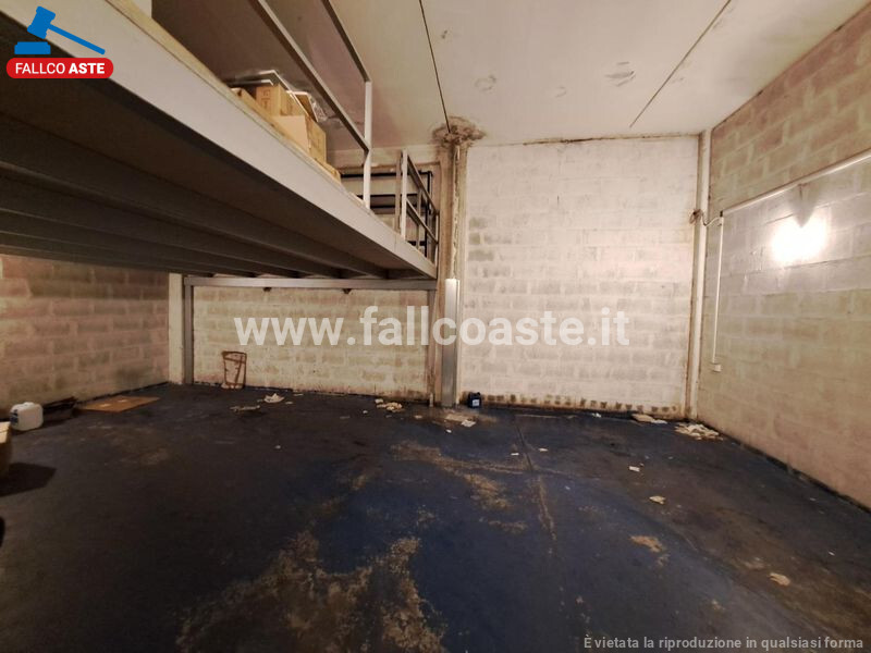 Immagine di LOCALE COMMERCIALE VIA ANDREA MILLEVOI – ROMA