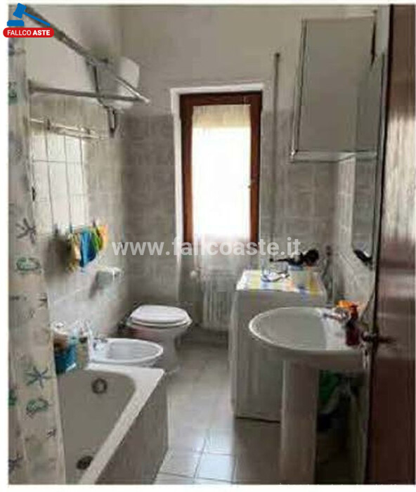 Immagine di APPARTAMENTO VIA DEI BONACOLSI – ROMA