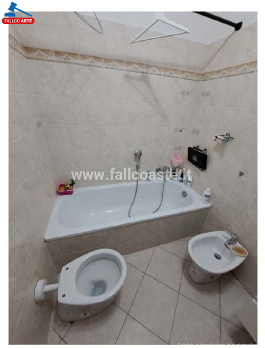 Immagine di APPARTAMENTO VIA CARDINALE LUIGI TRAGLIA – ROMA