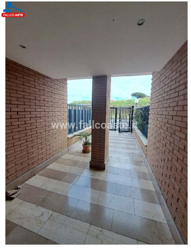 Immagine di APPARTAMENTO VIA CARDINALE LUIGI TRAGLIA – ROMA