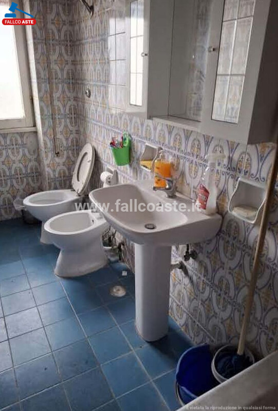 Immagine di APPARTAMENTO VIA CARLO SARACENI – ROMA