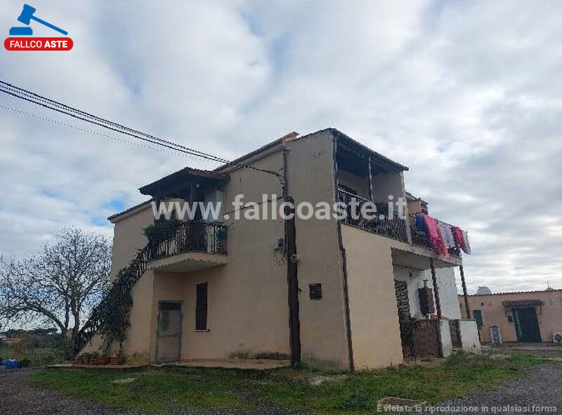 Immagine di APPARTAMENTO VIA CAREZZANO – ROMA