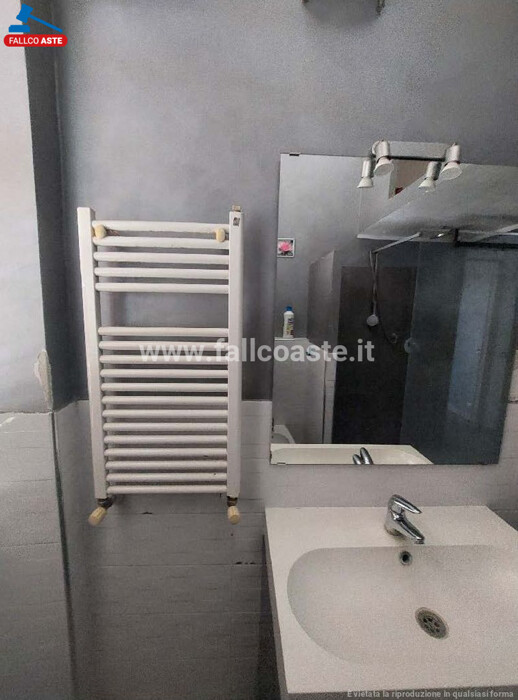 Immagine di APPARTAMENTO VIA CAREZZANO – ROMA