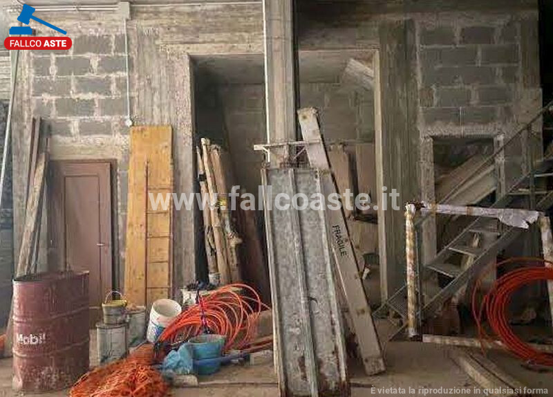 Immagine di GARAGE / POSTO AUTO VIA SPAGNA – GUIDONIA MONTECELIO