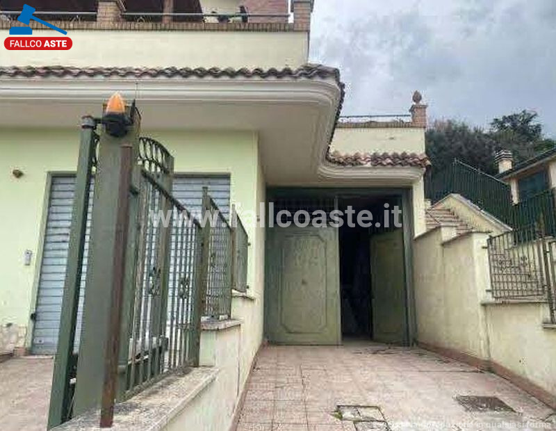 Immagine di GARAGE / POSTO AUTO VIA SPAGNA – GUIDONIA MONTECELIO