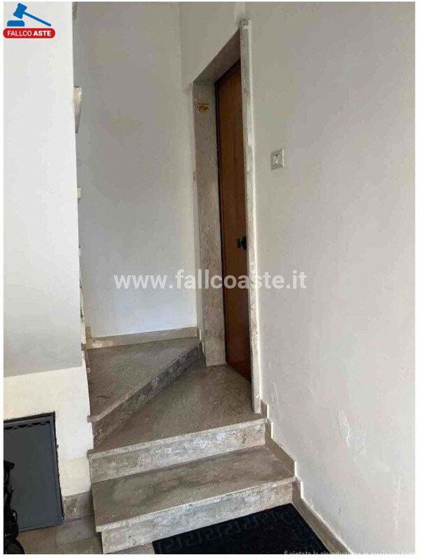 Immagine di APPARTAMENTO VIA DEI FIORI – ROMA