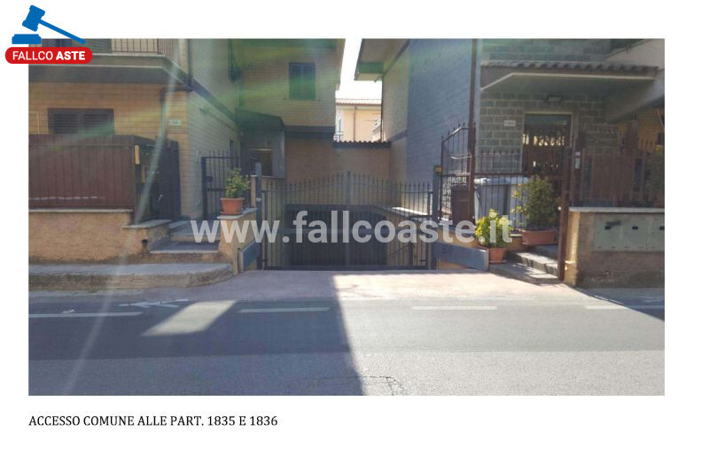 Immagine di LOCALE COMMERCIALE VIA GIUSEPPE GARIBALDI – GUIDONIA MONTECELIO