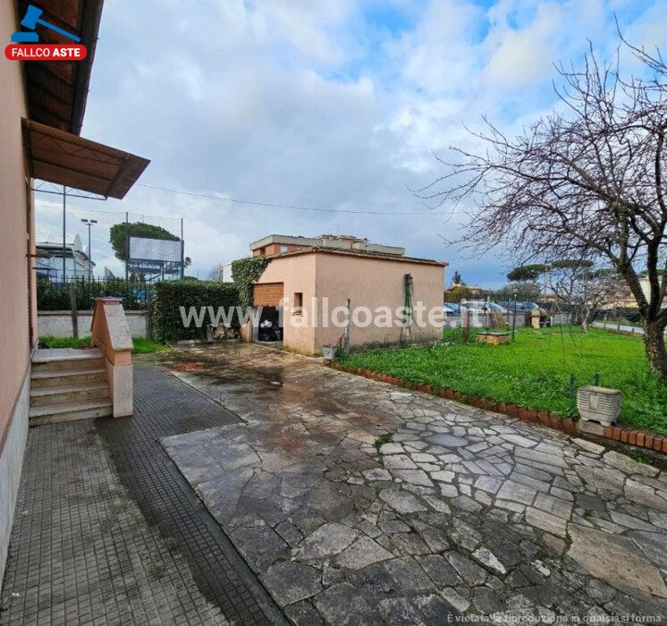 Immagine di CASA / VILLA VIA DI CASAL MORENA – ROMA