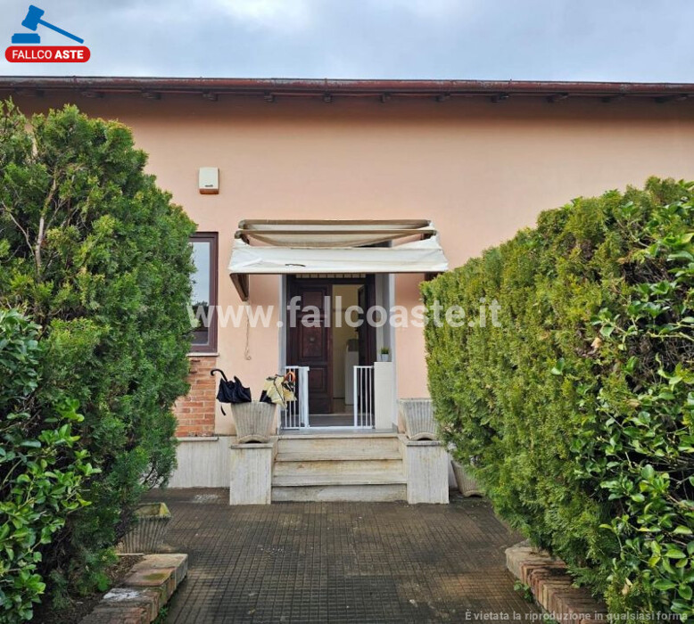 Immagine di CASA / VILLA VIA DI CASAL MORENA – ROMA