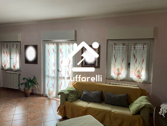 Immagine di CASA / VILLA VIA AVIS DONATORI DEL SANGUE N. 9 – MAENZA