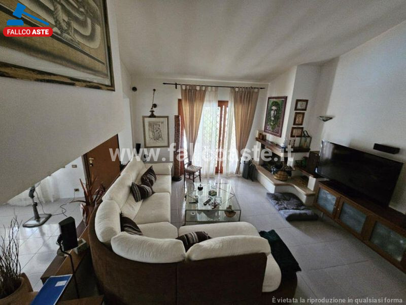 Immagine di CASA / VILLA VIA FRATELLI MARISTI – ROMA