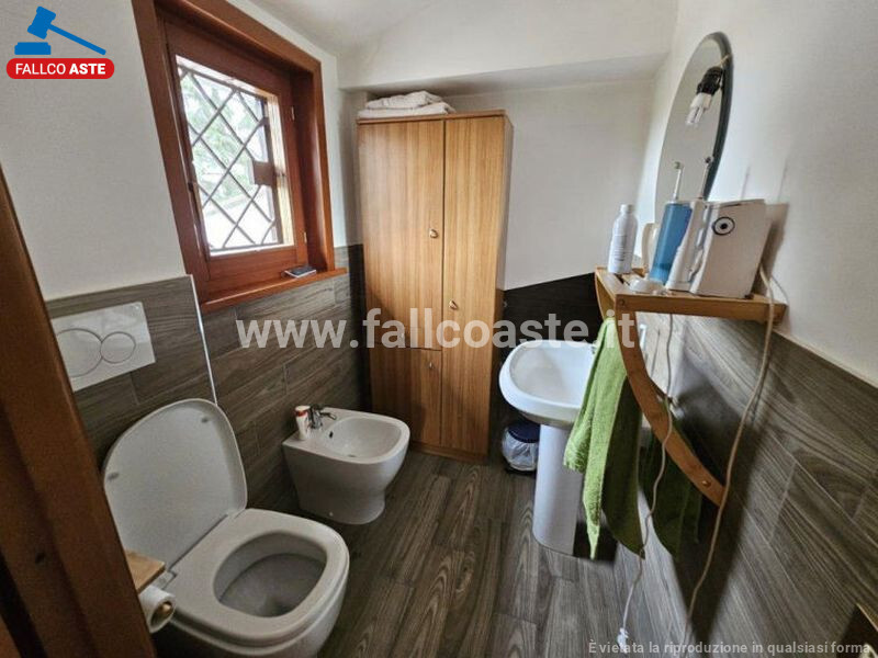 Immagine di CASA / VILLA VIA FRATELLI MARISTI – ROMA