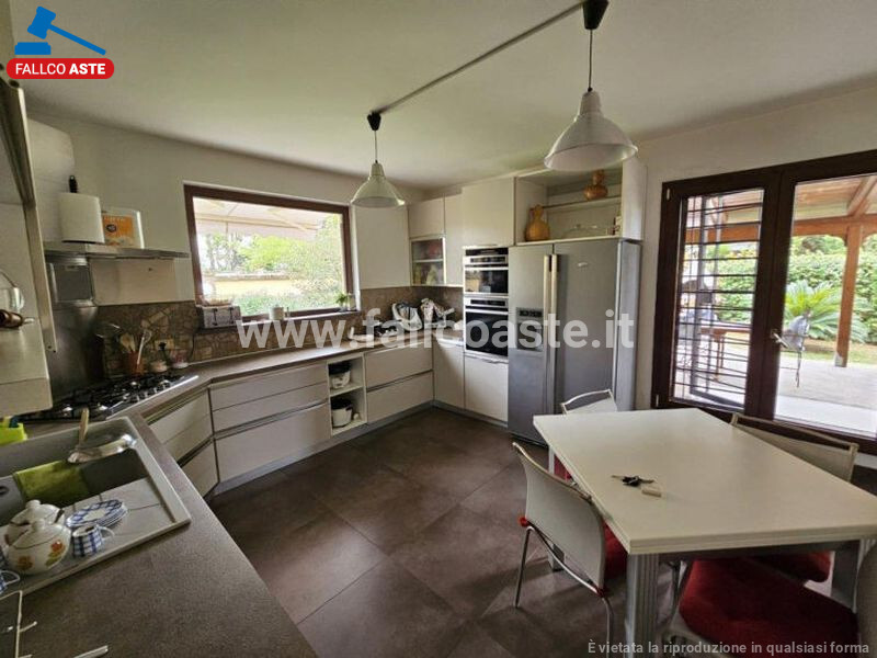 Immagine di CASA / VILLA VIA FRATELLI MARISTI – ROMA