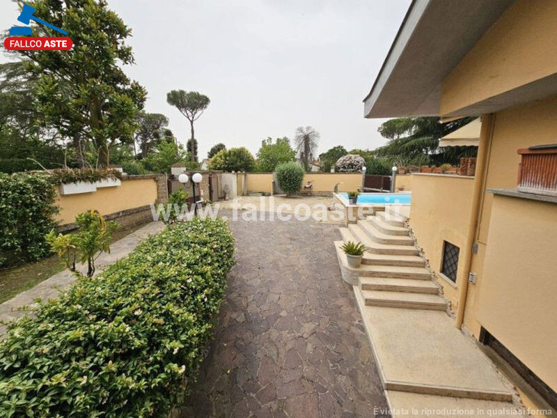 Immagine di CASA / VILLA VIA FRATELLI MARISTI – ROMA