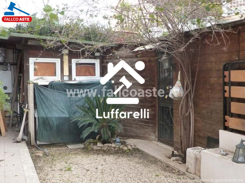 Immagine di APPARTAMENTO VIA GIULIO BELVEDERI – ROMA