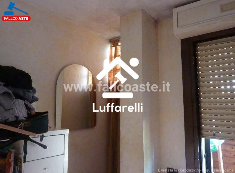 Immagine di APPARTAMENTO VIA GIULIO BELVEDERI – ROMA