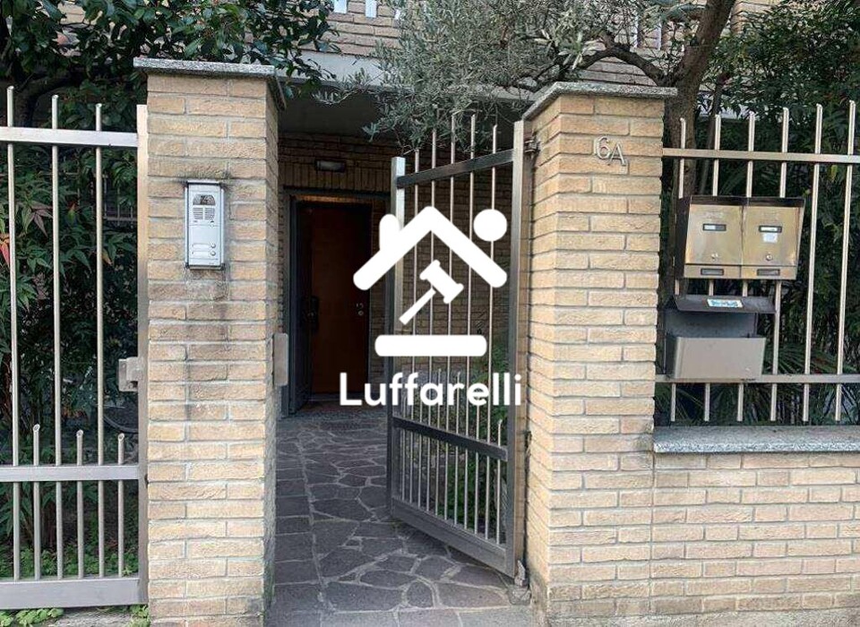 Immagine di CASA / VILLA VIA MILAZZO – LIMBIATE