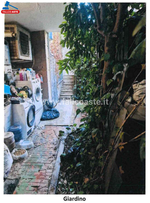 Immagine di APPARTAMENTO VIA BRUNATE – ROMA