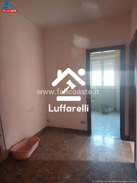 Immagine di CASA / VILLA VIA MEROPE – ROMA