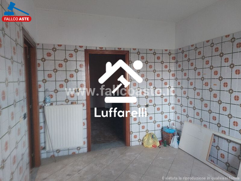 Immagine di CASA / VILLA VIA MEROPE – ROMA