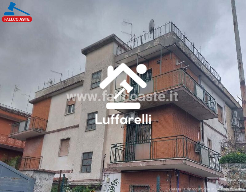 Immagine di CASA / VILLA VIA MEROPE – ROMA