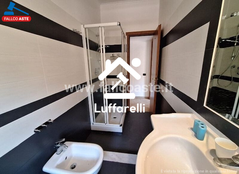 Immagine di APPARTAMENTO VIA RIVIERA D’ADDA – ROMA