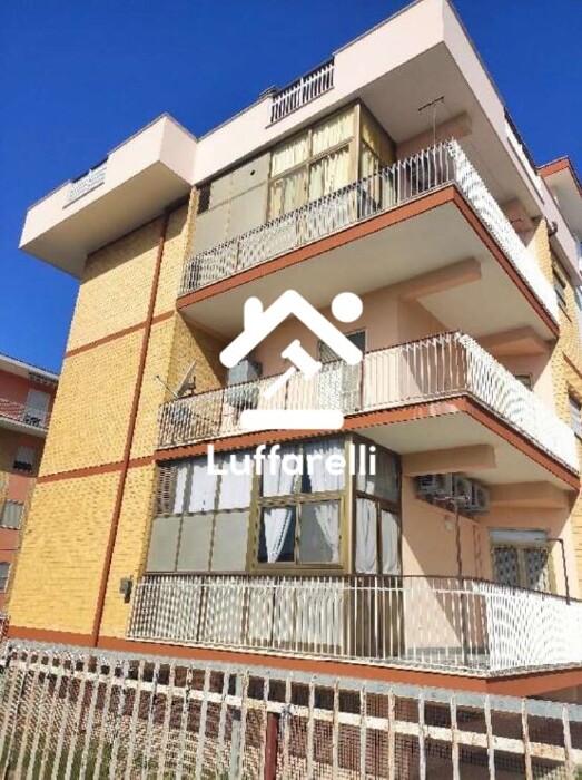 Immagine di CASA / VILLA VIA F. CHIESA – LATINA