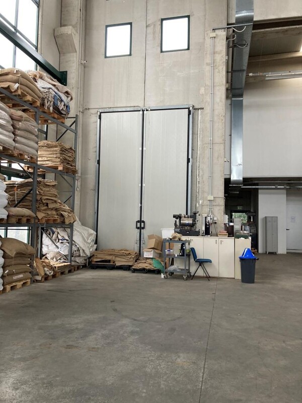 Immagine di CAPANNONE / IMMOBILI INDUSTRIALI VIA ALBERTO LA ROSA – CIVITAVECCHIA