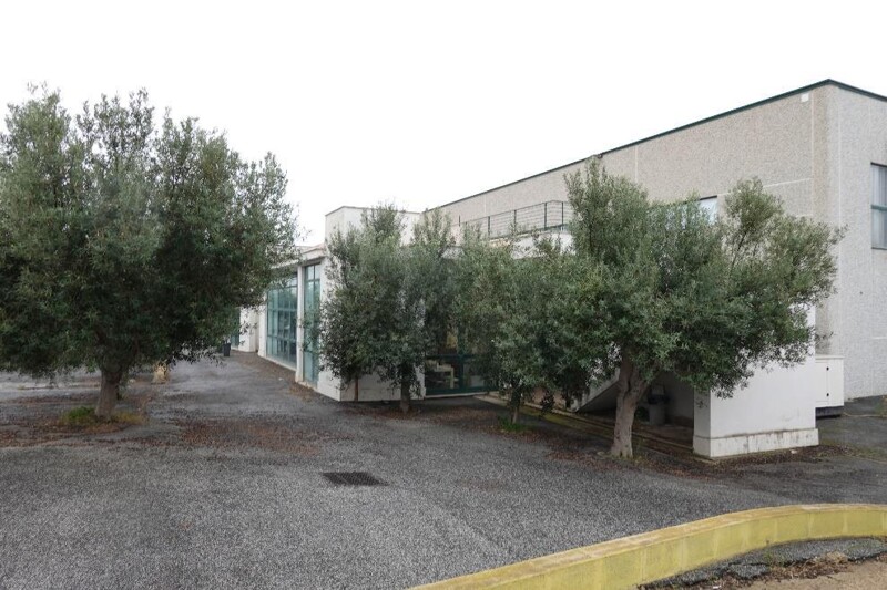 Immagine di CAPANNONE / IMMOBILI INDUSTRIALI VIA ALBERTO LA ROSA – CIVITAVECCHIA