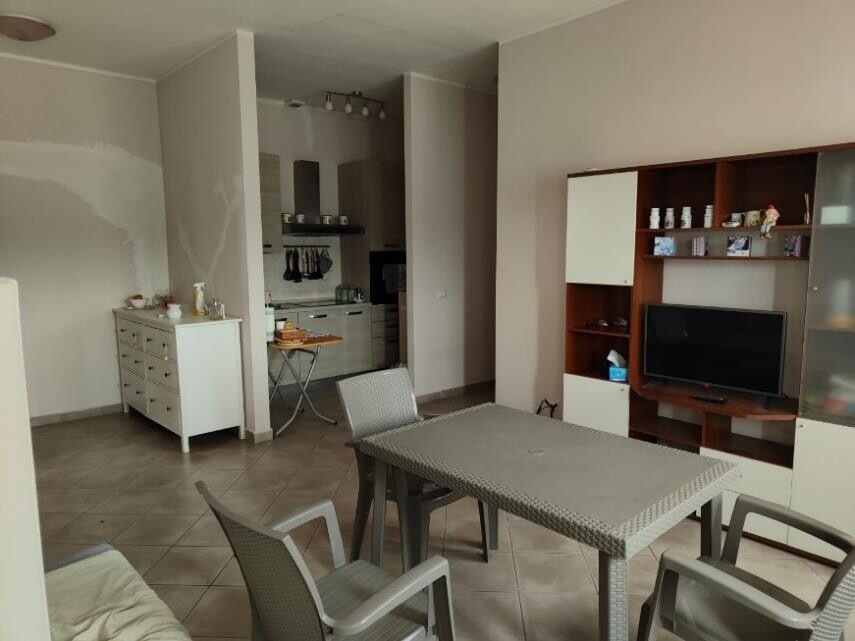 Immagine di CAPANNONE / IMMOBILI INDUSTRIALI VIA ALBERTO LA ROSA – CIVITAVECCHIA