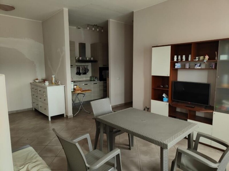 Immagine di CAPANNONE / IMMOBILI INDUSTRIALI VIA ALBERTO LA ROSA – CIVITAVECCHIA