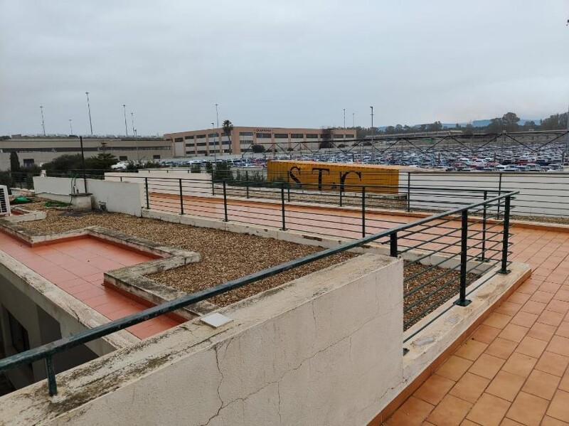 Immagine di CAPANNONE / IMMOBILI INDUSTRIALI VIA ALBERTO LA ROSA – CIVITAVECCHIA