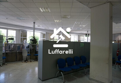 NEGOZIO O LOCALE COMMERCIALE VIA FILIPPO TURATI - VELLETRI — foto 4
